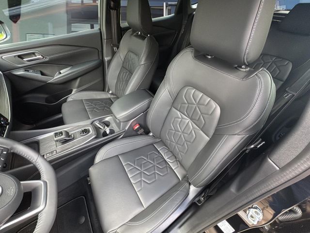Nissan Qashqai Tekna 4x4*HUD*Pano*Navi*Leder*LED*ACC*