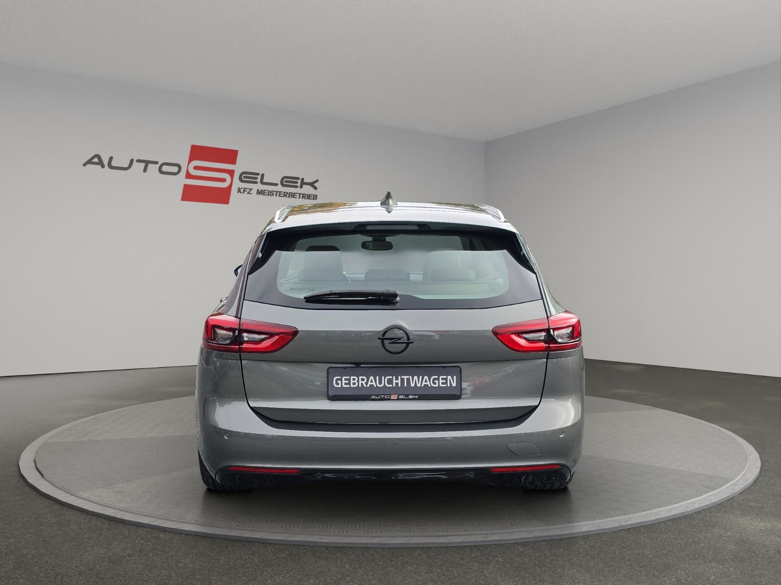 Fahrzeugabbildung Opel Insignia B Sports Tourer Business Innovation