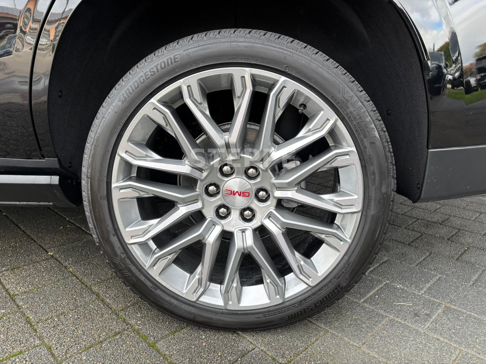 Gmc Yukon 2026 6.2V8 DENALI 24" AHK FACELIFT
