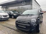 Fiat 500 e  Lim. Action - Fiat Gebrauchtwagen in Stuttgart