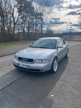 Audi A4B5 1.8 - Audi A4 aus 2000: 1.8