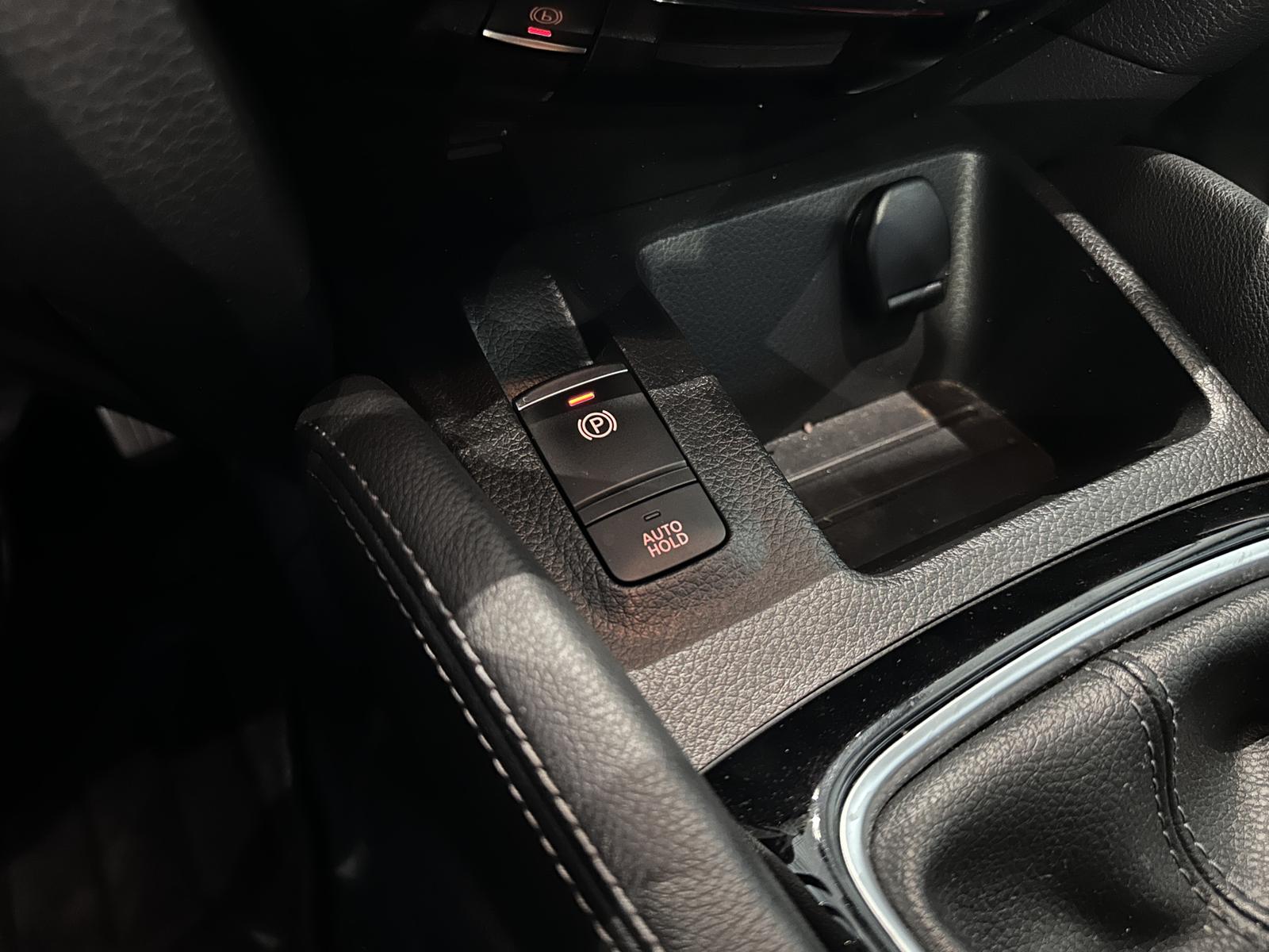 Nissan Qashqai *PANO, SPURHALTE, TOTWINKEL, 360GR.*