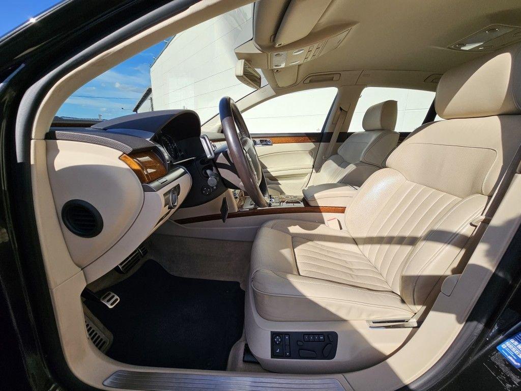 Volkswagen Phaeton 3.0 V6 TDI DPF 4MOTION Automatik | Navi