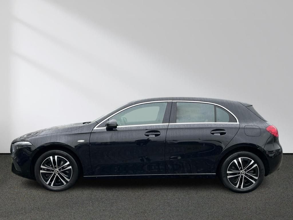 Mercedes-Benz A 250 e mit EQ Hybrid Technologie AUT Leder imagem 3