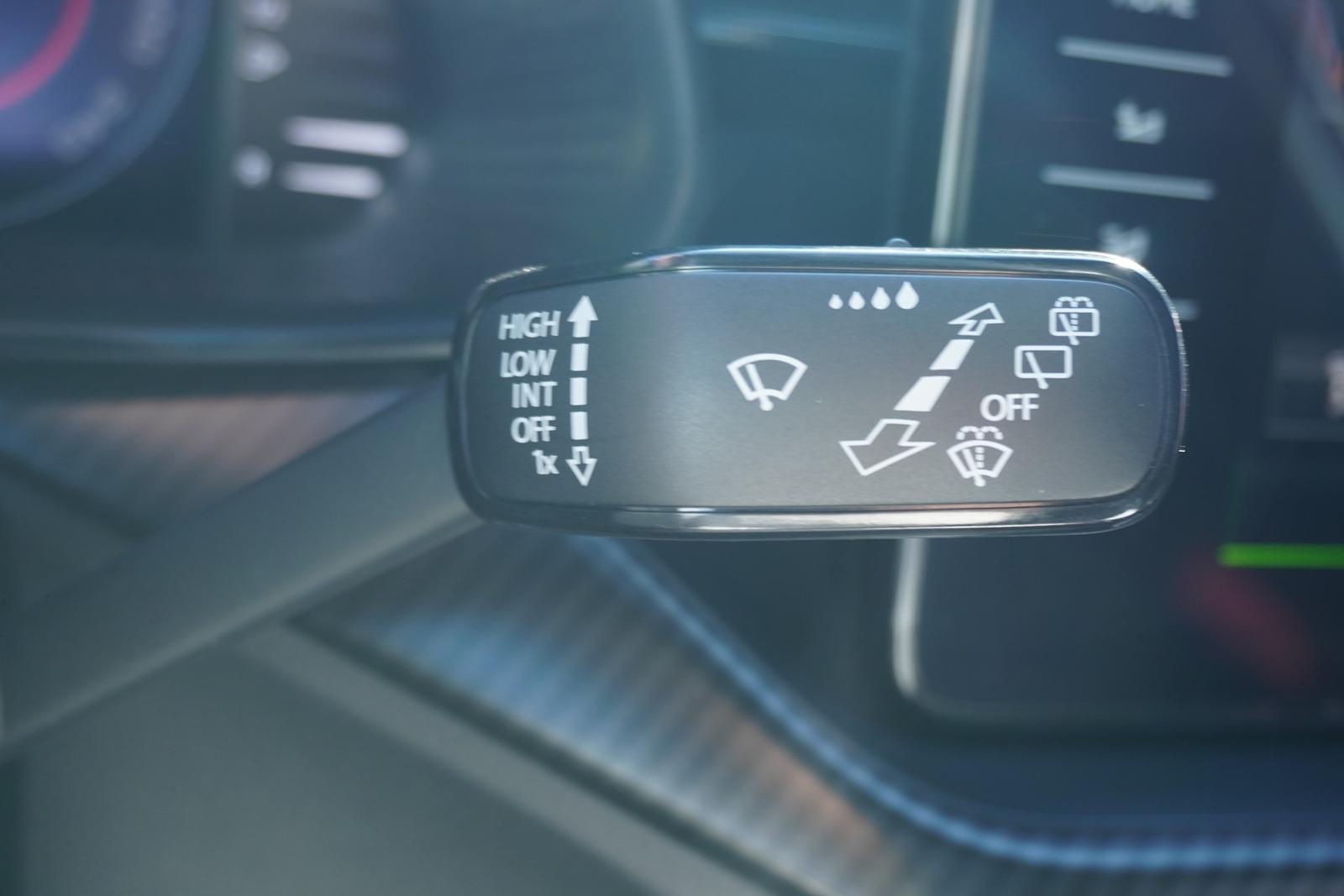 Skoda Kamiq 1.5 TSI Monte Carlo Klimaaut. LED Navi ACC