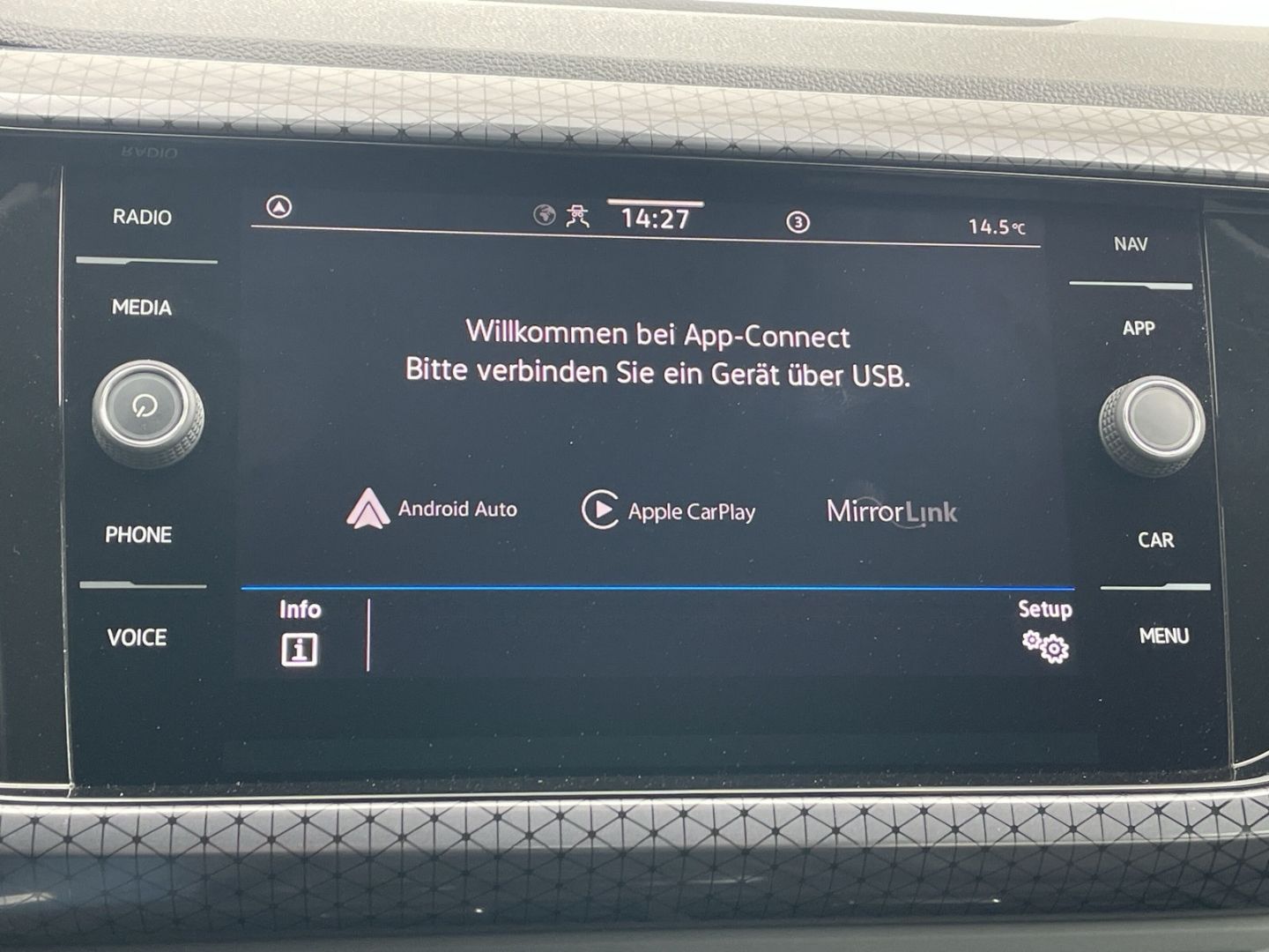 T-Cross 1.0 TSI Style Kamera/AHK/ACC/LED/Navi/Si