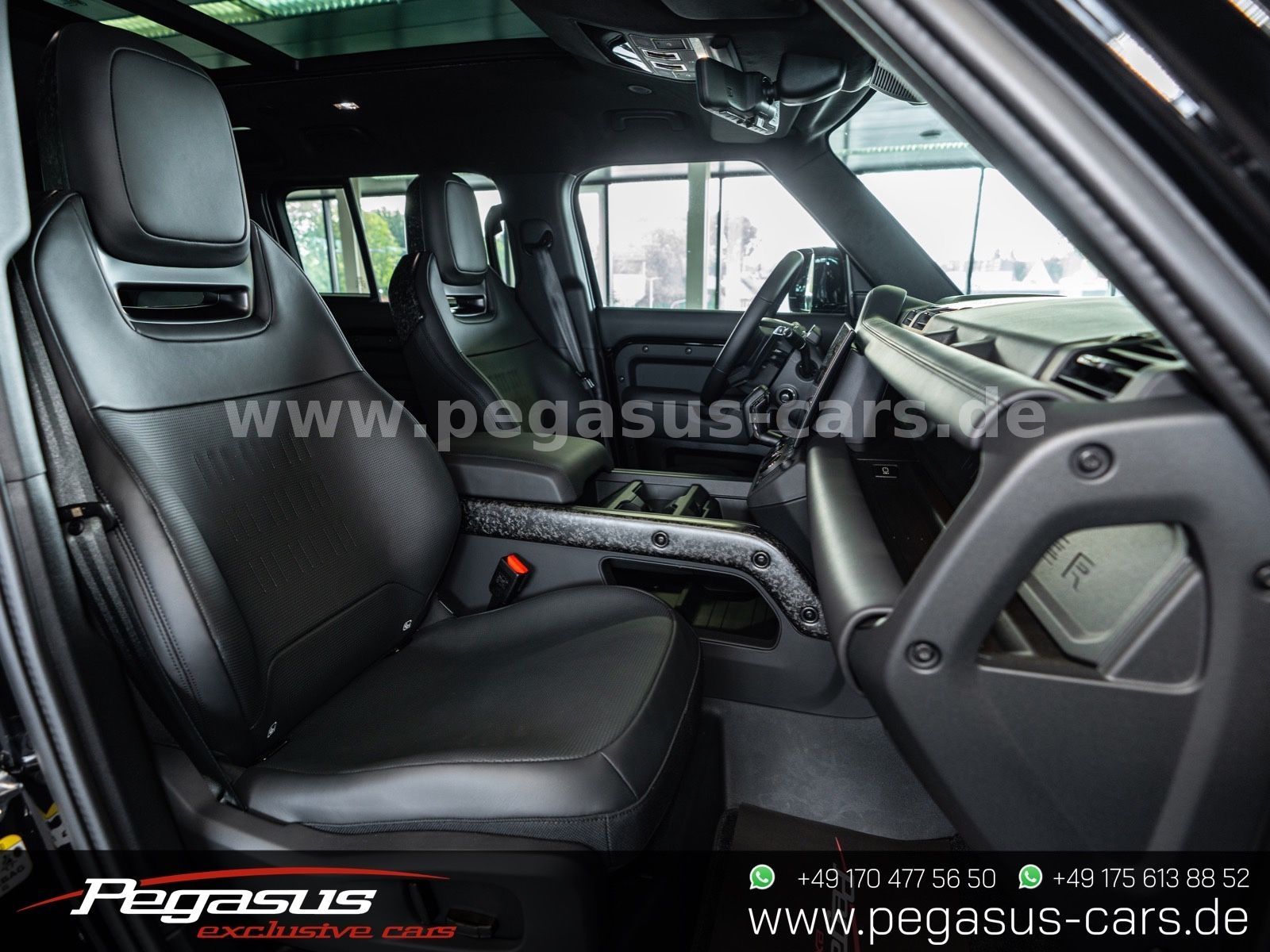 LAND ROVER Defender - 20