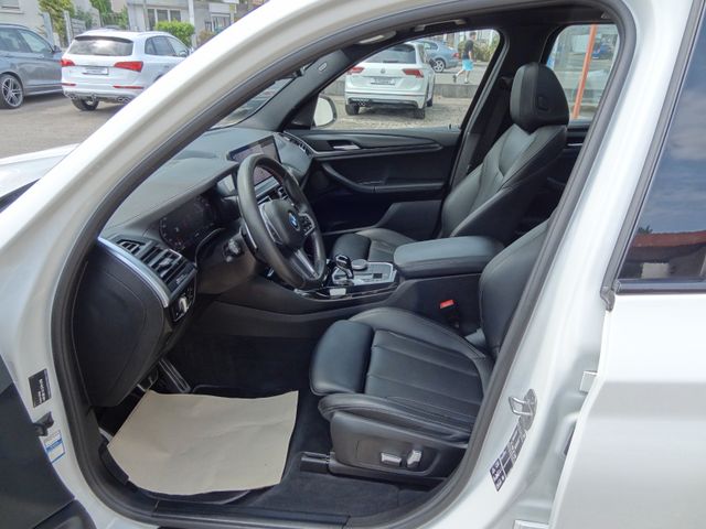 Fahrzeugabbildung BMW X3 M40d/1.Hd/Virtual/Pano/Kam/Leder/LED/