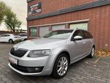 Skoda Octavia Elegance *2.HAND*T.LEDER*PDC*NAVI* - Skoda Octavia Elegance mit Diesel-Antrieb