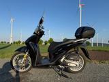 Honda SH 150 / SH150i Topcase Windschutzscheibe - HONDA ROLLER SH150I