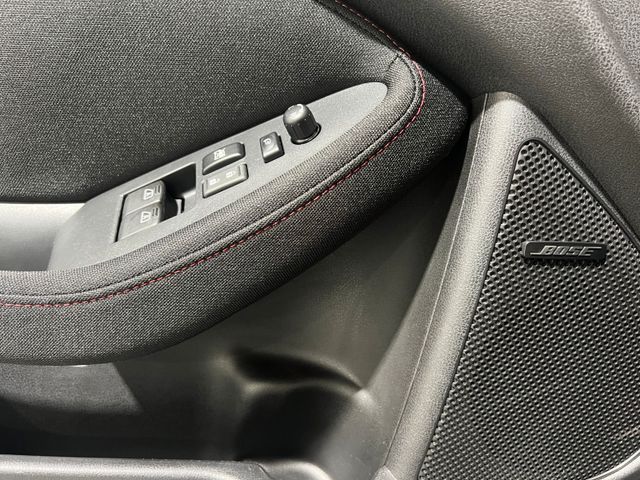 Nissan 370 Z Nismo Navi,BOSE,19Zoll,Kamera nur 37.425KM