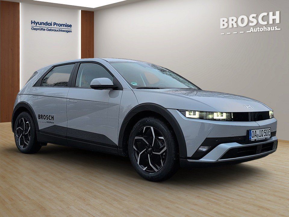 Fahrzeugabbildung Hyundai IONIQ 5 84kWh DYNAMIQ NAVI+KLIMAAT+QI+SHZ+KAMERA