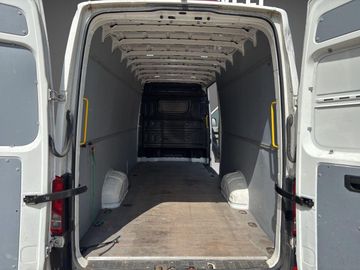 Volkswagen Crafter - 9
