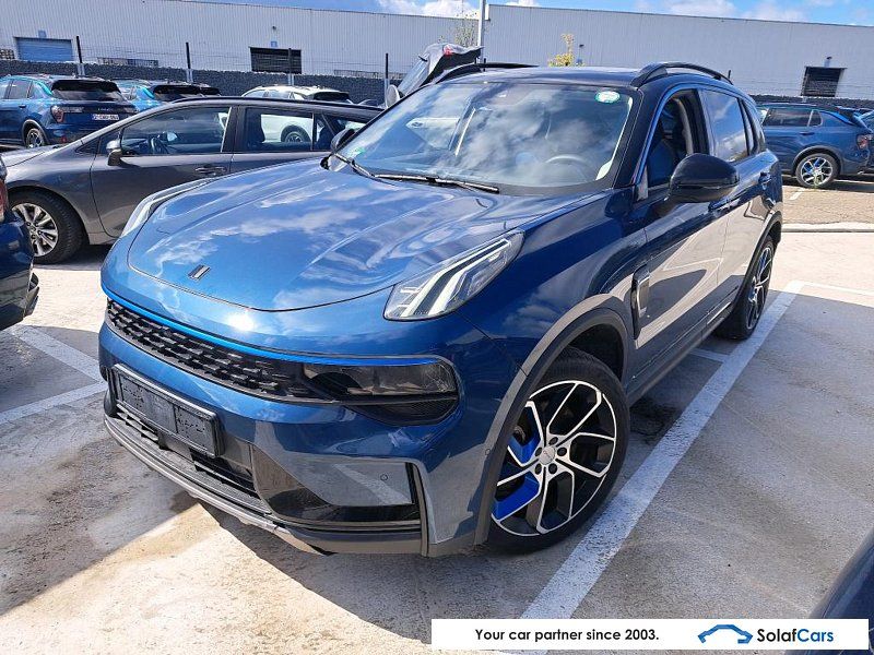 Lynk&Co 01 1.5i PHEV LED Pano Virtual ACC Navi Infinity