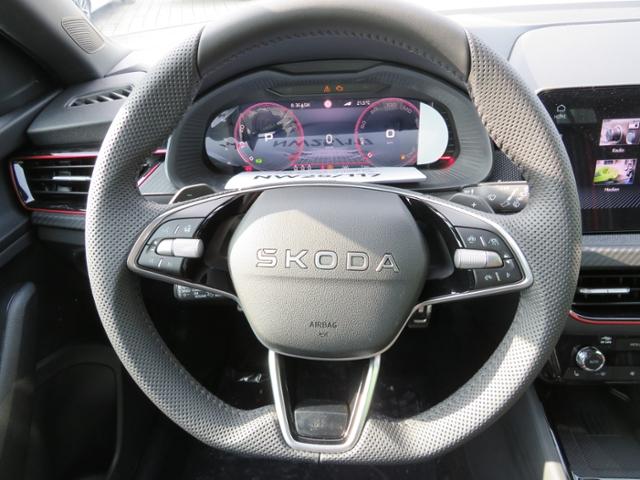 Skoda Scala Monte Carlo 1.0TSI 85kW DSG AHK NAVI PANO