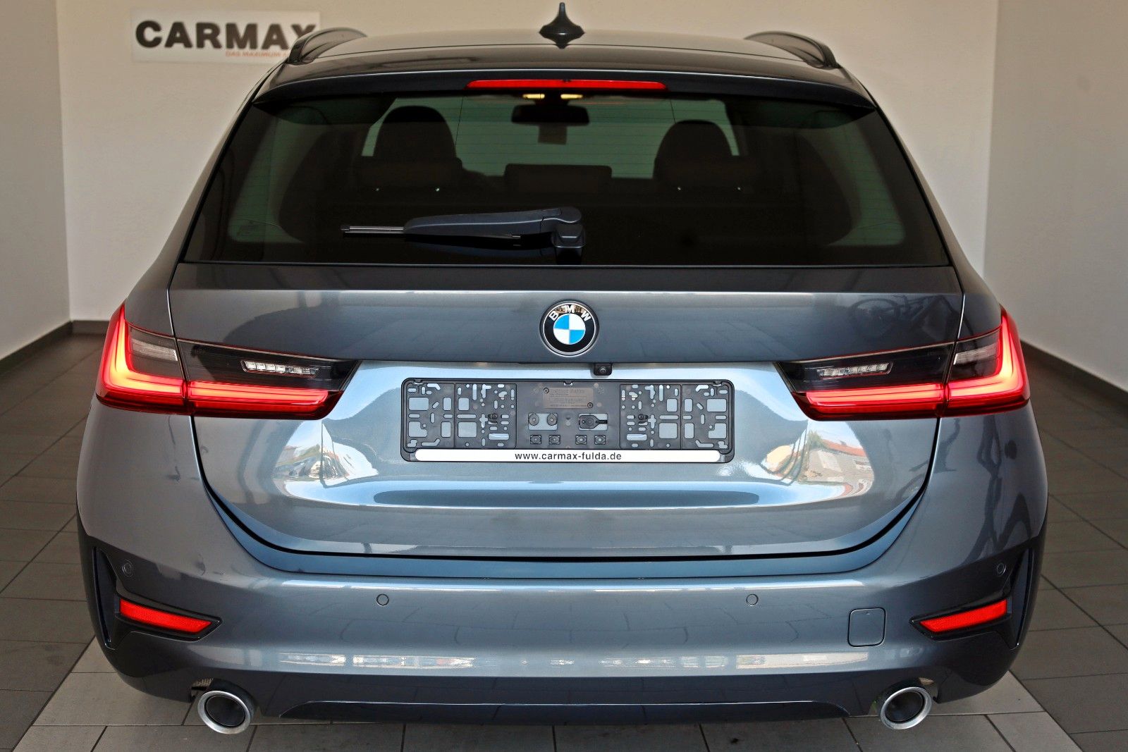 Fahrzeugabbildung BMW 330 d Touring,Sport Line,Leder,Navi,LED,Panorama