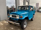 Toyota Land Cruiser BJ42 Allrad AHK 2,3T - Toyota Land Cruiser Gebrauchtwagen in Augsburg
