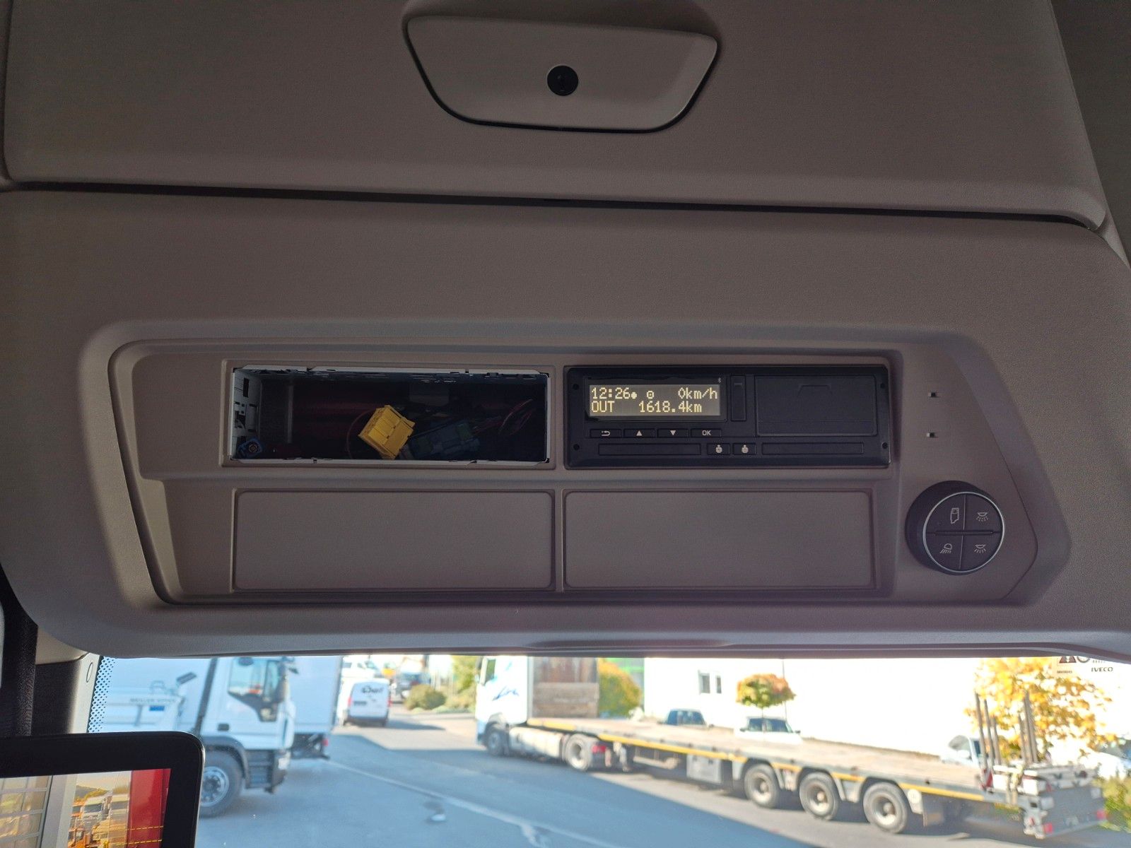 Fahrzeugabbildung Iveco AS260S50Y/FS Schwenkwand LBW 2xAHK CAM Intarder