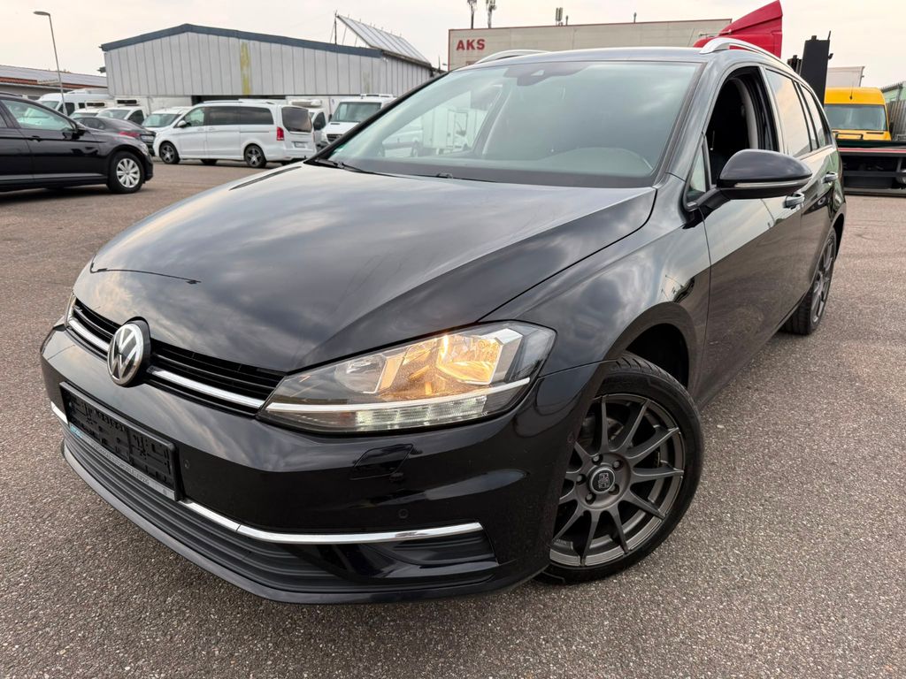 Image of Volkswagen Golf