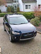 Mitsubishi Outlander - Mitsubishi Outlander aus 2011 mit Diesel-Antrieb