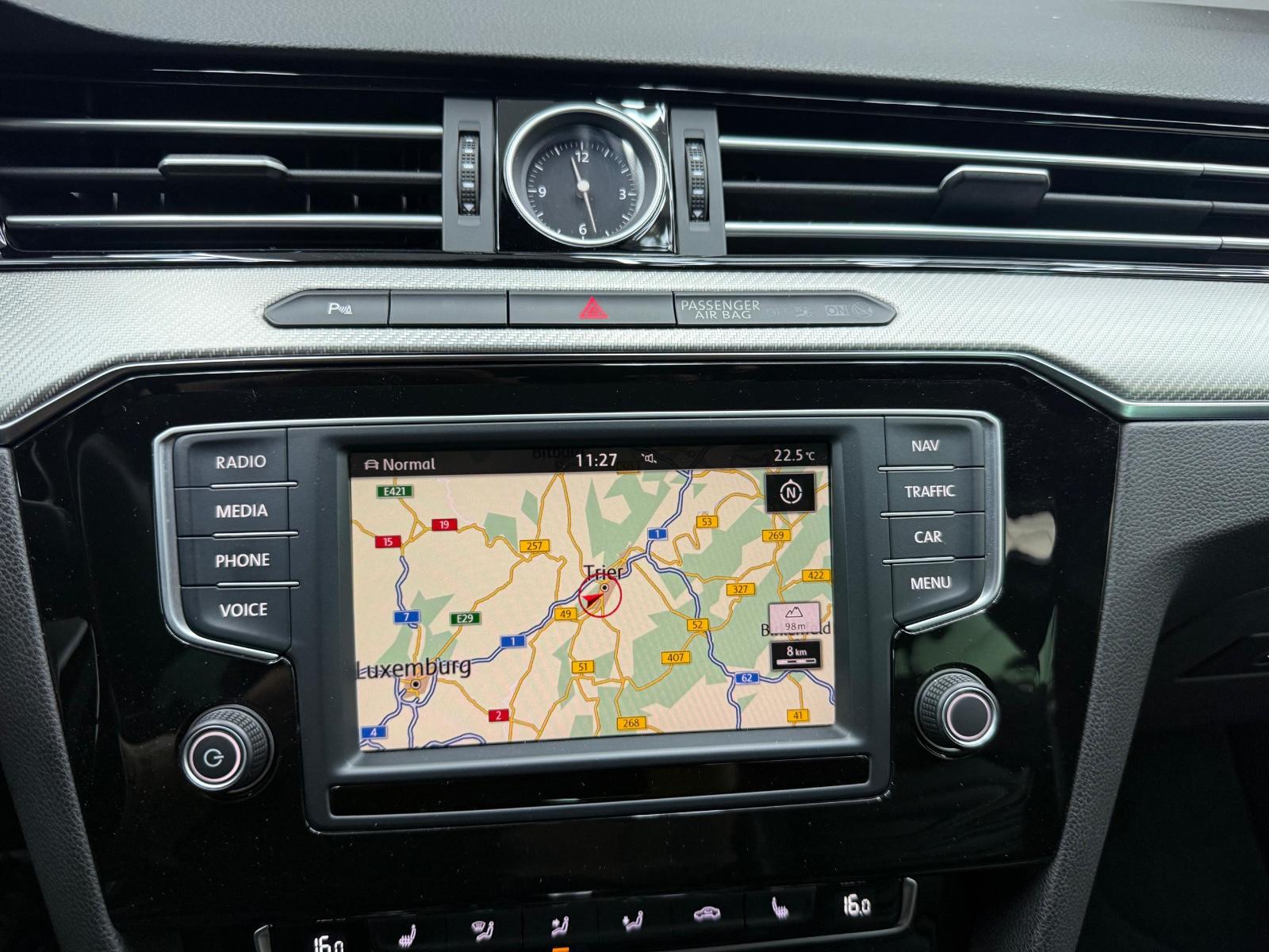 Volkswagen Passat Variant Highline "R-LINE INTERIEUR"
