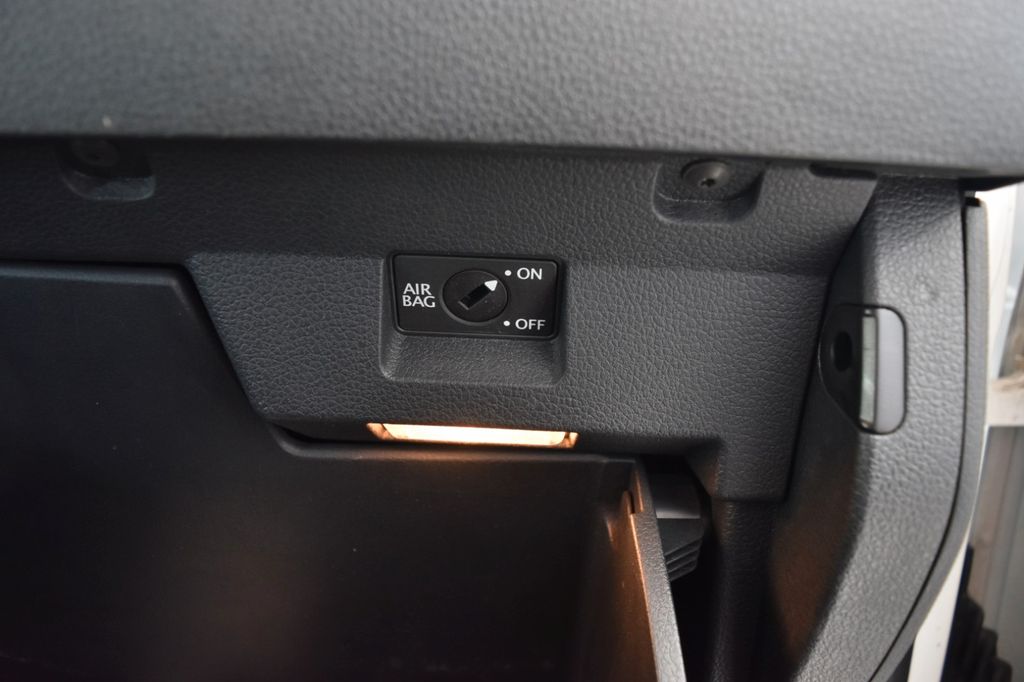 Car Image 26