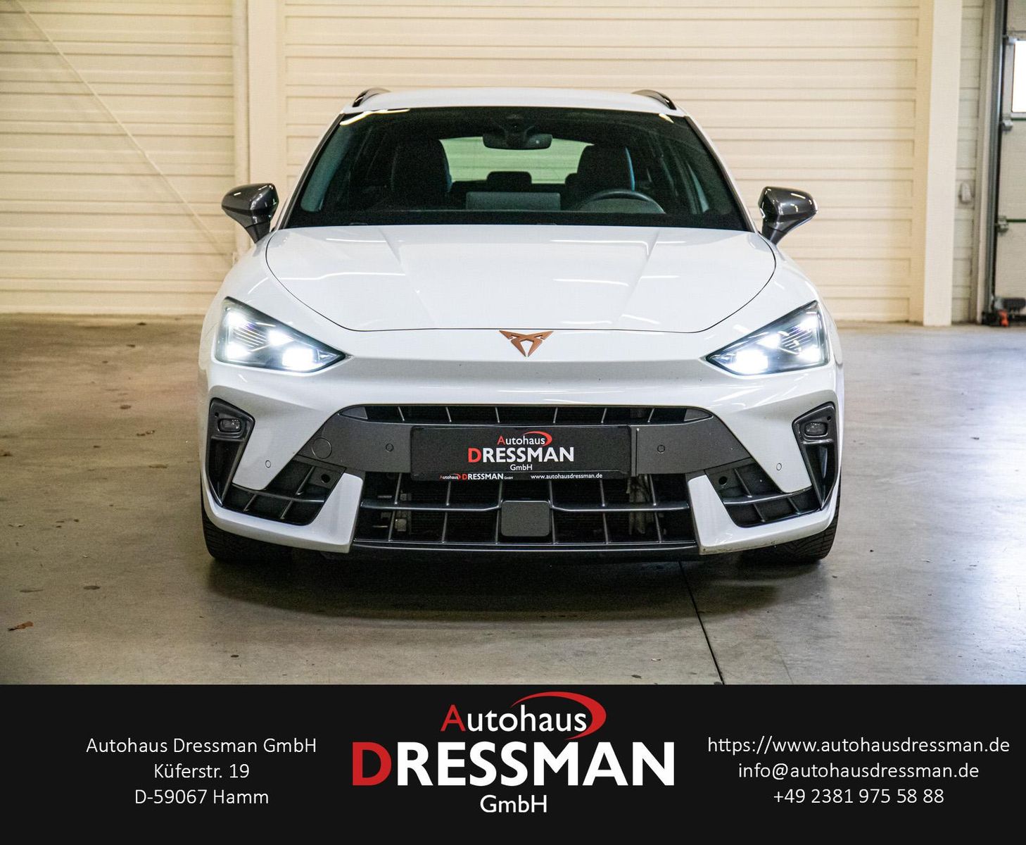 Cupra Leon 1.5TSI eHybrid LED VC KAMERA ACC SUPERSPORT imagem 2