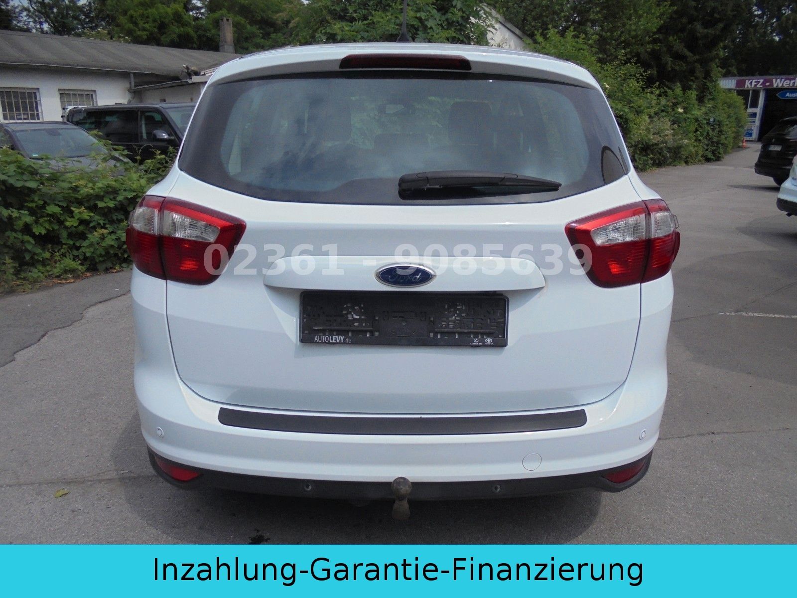 Fahrzeugabbildung Ford C-MAX Titanium/Klima/Navi/Pdc+Kamera/Steuerkette