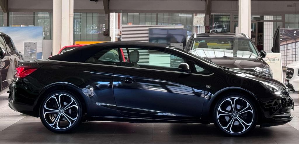 Opel Cascada