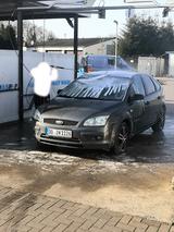 Ford Focus 1.6 TDCi - Diesel - 5-Türer - TÜV abg - Ford Focus: Türer