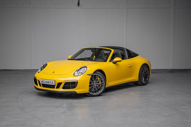 PORSCHE 991 Targa 4 GTS *Low mileage*