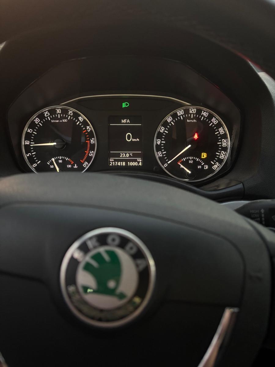 Skoda Octavia 2011 — photo 7