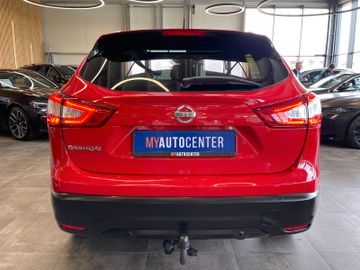 Nissan Qashqai N-Connecta *BI-XENON*LED*AHK*360 KAMERA*