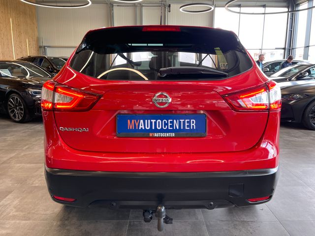 Nissan Qashqai N-Connecta *BI-XENON*LED*AHK*360 KAMERA*