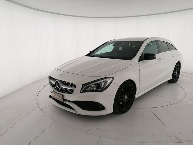 Mercedes-Benz Mercedes CLA Shooting Brake 200 D Premium 4Matic