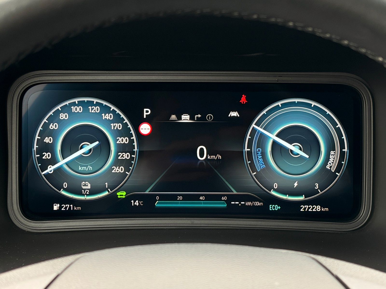 Fahrzeugabbildung Hyundai KONA E Advantage 11kw OBC LED ACC CAM SHZ NAVI