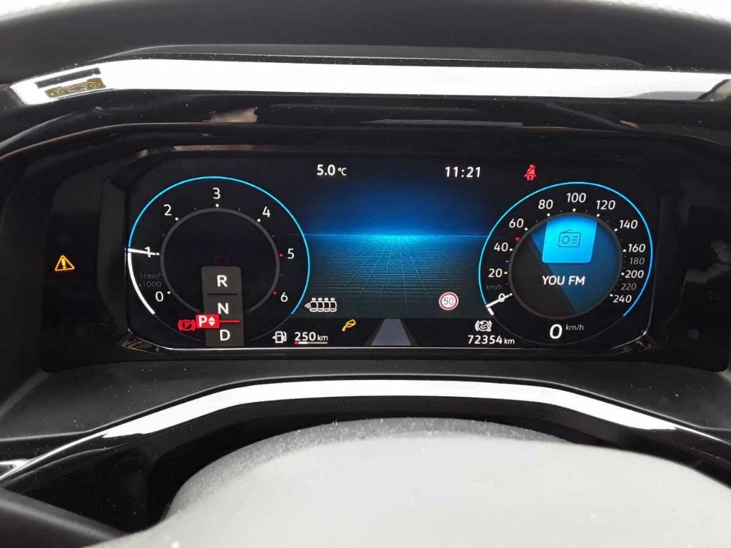 T7 Multivan 2.0 TDI Style lang AHK/Pano/Standhzg