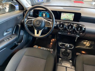 Mercedes-Benz A 180 d  *TACHODIGITAL*MBUX*NAVI*KAM*1.HAND*