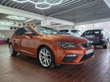 Seat Leon FR - Seat Leon: Orange