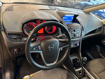 Opel Zafira C Tourer *FlexRide*Navi*Pano*AHK*