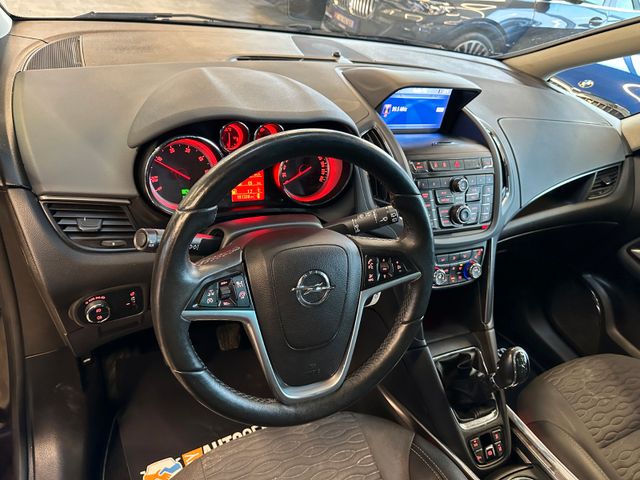 Opel Zafira C Tourer *FlexRide*Navi*Pano*AHK*