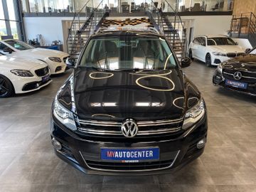 Volkswagen Tiguan Sport & Style 4Motion *NAVI*AHK*XENON*RFK