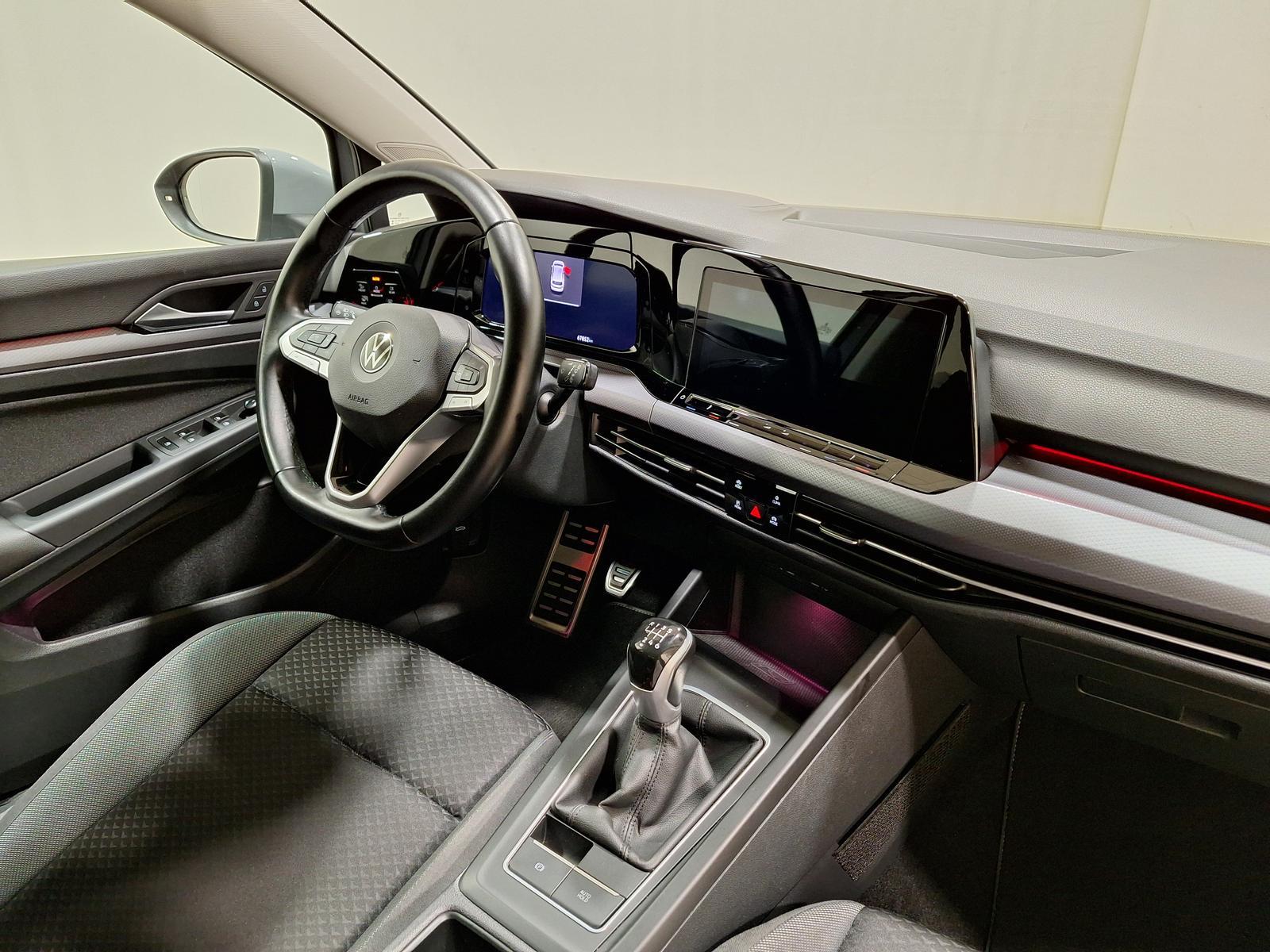Volkswagen Golf 1.5 TSI Active Standhzg. IQ.Drive LED+Sch., миниатюра 11