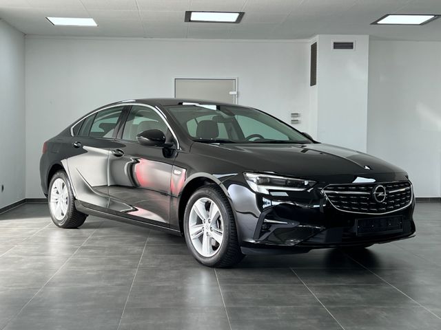 Opel Insignia B Grand Sport/NAVI/KAM/LED/DAB/HUD/TEMP