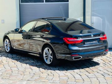 BMW 740 - 4