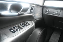 Fahrzeugabbildung Volvo XC 90 D5 Inscription *Pano*Stdhzg*B&W*360°*7Sitz