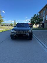 BMW X5 xDrive40d - - BMW X5: Braun