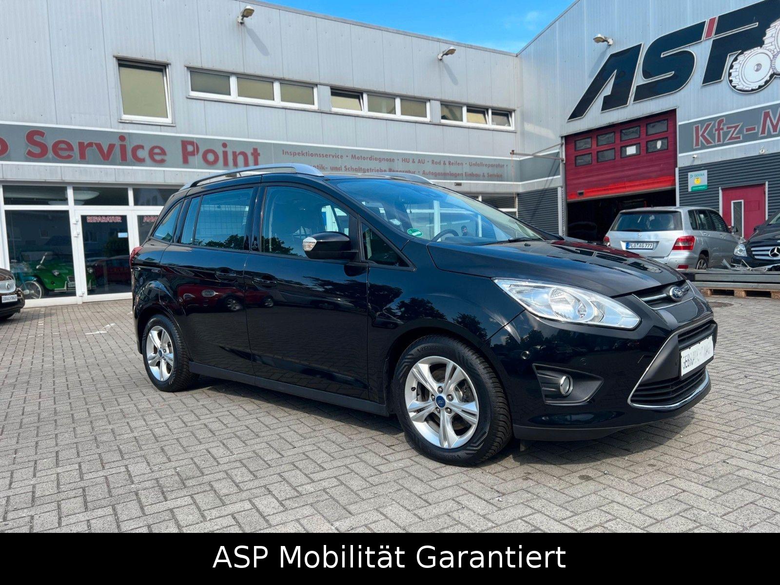Ford Grand C-Max Grand C-MAX Champions Edition