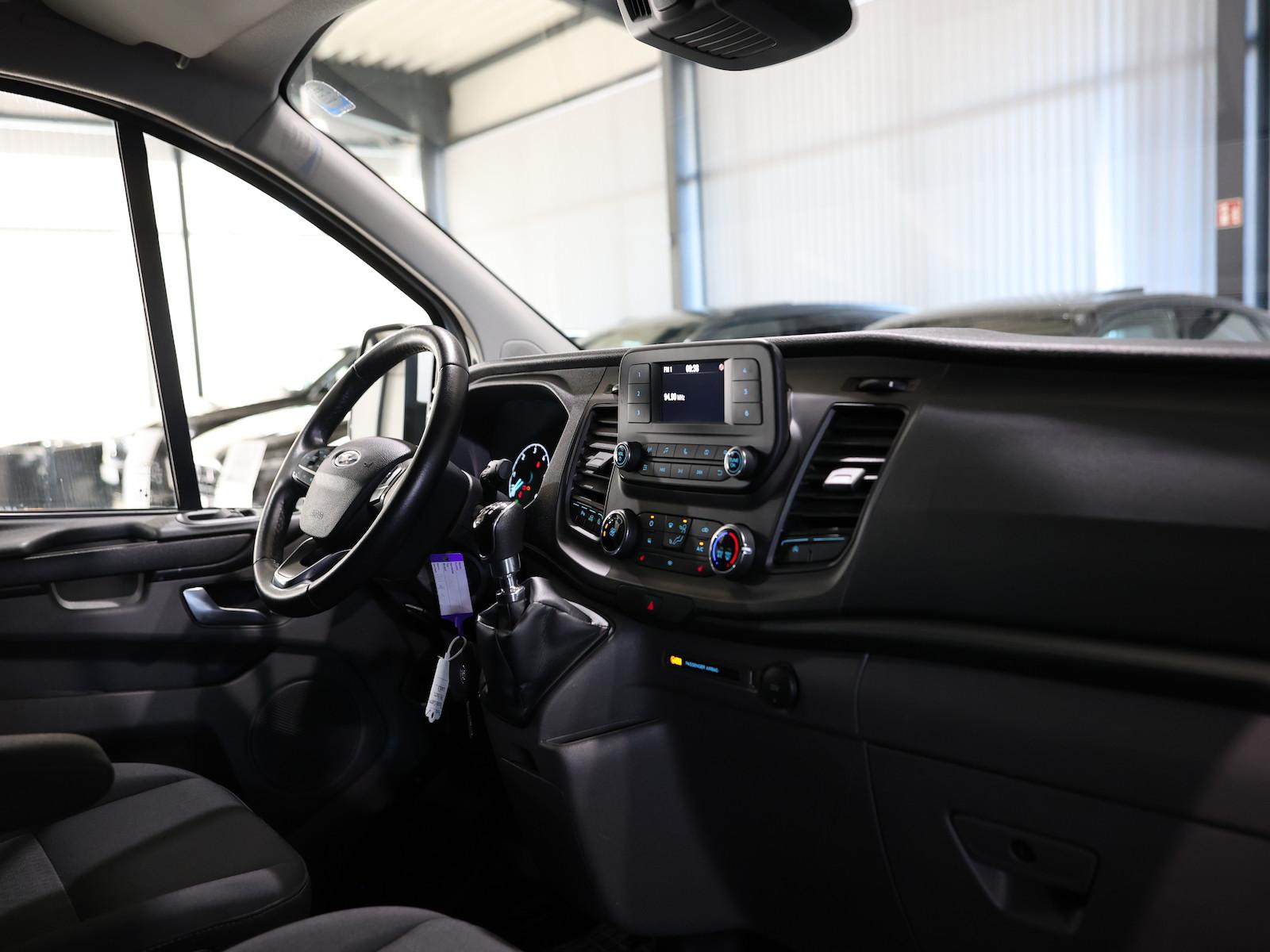 Ford Transit Custom 320 L1 / 3-SITZER / SEHR GEPFLEGT
