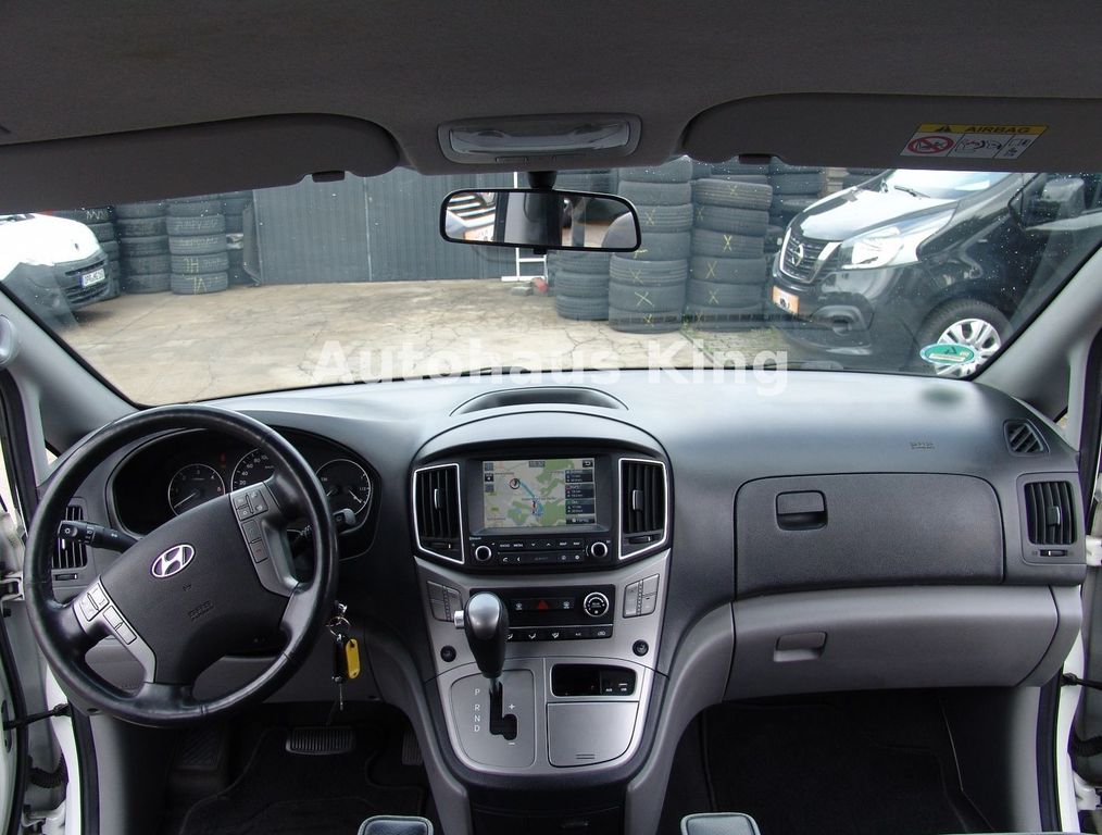 Image of Hyundai H-1